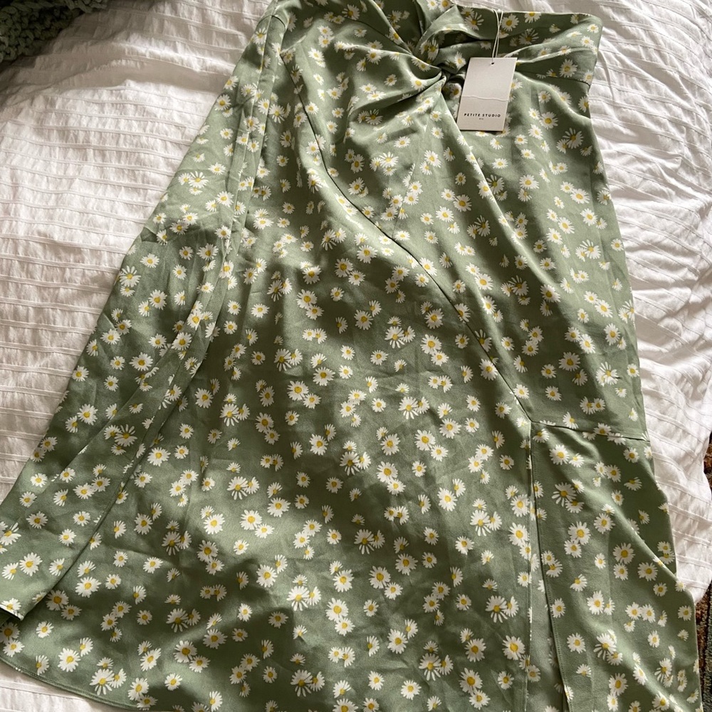 Petite Studio Jasmine Skirt - Green Print [brand new]